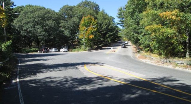 Image for a photo of the south street and bussey street intersection