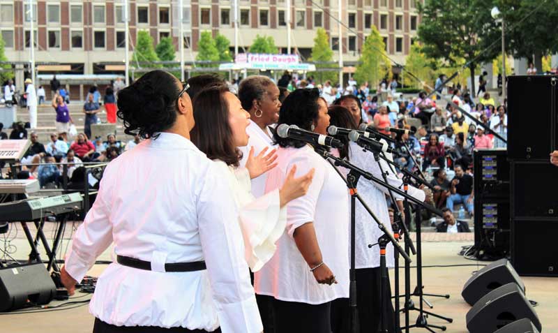 Image for the mayor's community gospel choir opening a recent gospelfest 