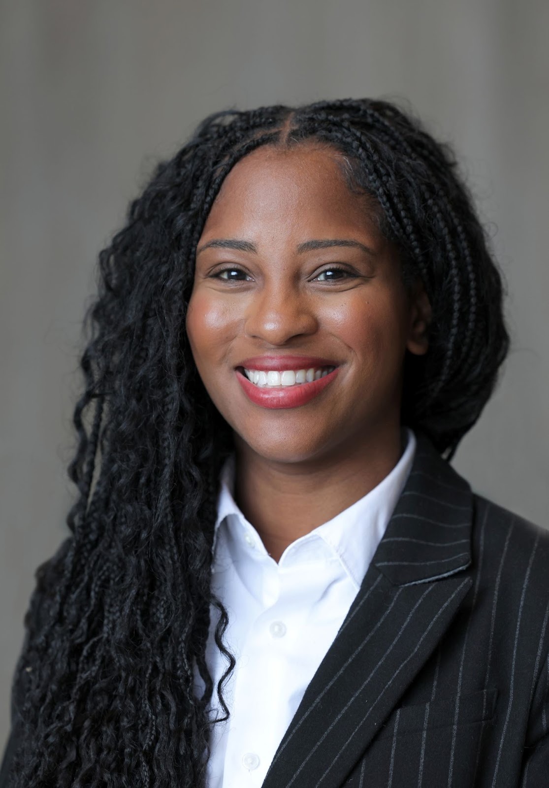 Jessica Thomas Head Shot