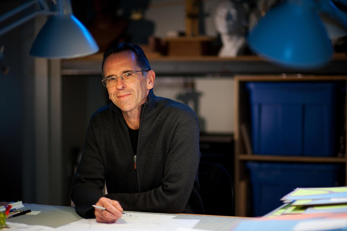 Ralph Helmick headshot