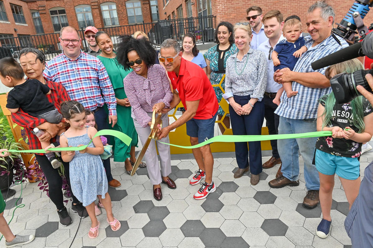 MAYOR KIM JANEY AND SOUTH BOSTON RESIDENTS CELEBRATE THE GRAND OPENING OF THE NEW WEST 2ND PARK AND COMMUNITY GARDEN IN SOUTH BOSTON 