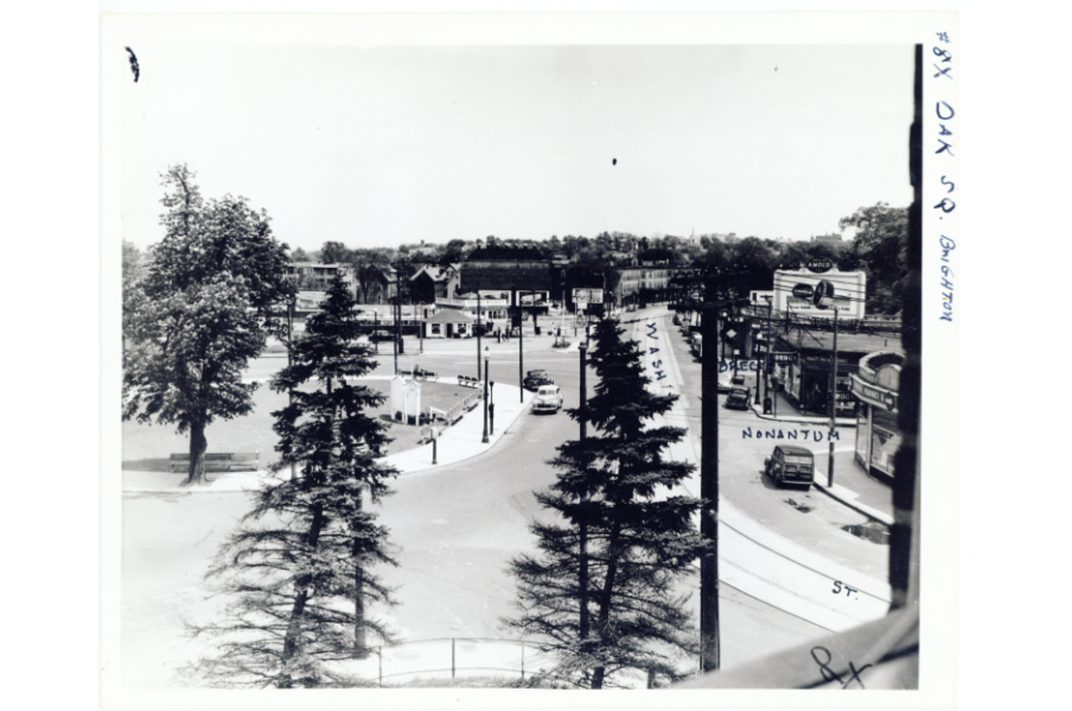 Oak Square, Brighton