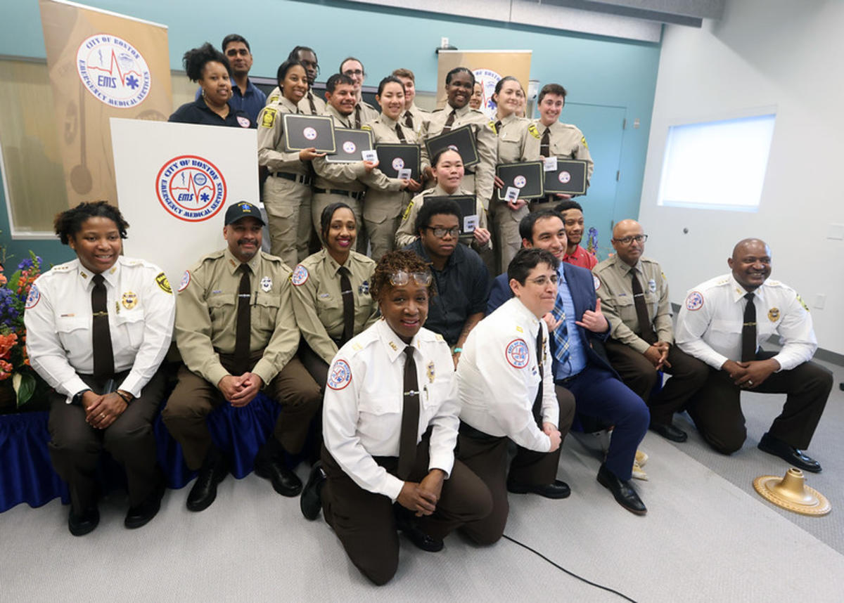 Ribbon Cutting EMS Training at Rivermoor